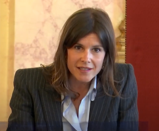 Mathilde Siraud : la figure montante du journalisme politique français